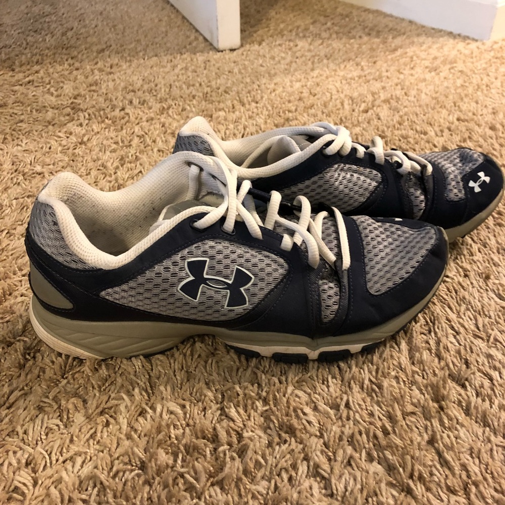 Under Armor Tennis Shoes M8